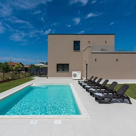 Villa Dafna Poreč Kültér fotó